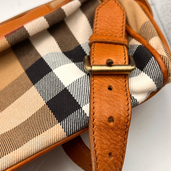 Burberry House Check Shoulder bag - Picture 5 of 12